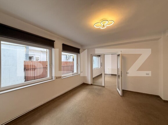 Casa de vânzare 9 camere 1 Mai - 184183CV | BLITZ Craiova | Poza3