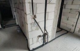 Casă la roșu în Cârcea – 500 mp teren, aproape de Craiova