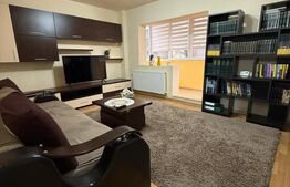 Apartament 3 camere, 75 mp, zona Cornițoiu