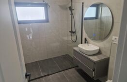 Apartament 3 camere, 87 mp, zona Damila
