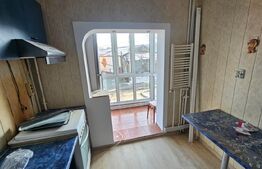 Apartament decomandat etajul 1, 52 mp, Rovine ,zona Pizza Ibizza