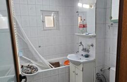Apartament decomandat, 52 mp, zona Rovine