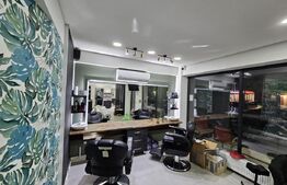 Spatiu comercial, 102 mp, salon de infrumusetare complet echipat