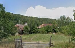 Teren cu casa demolabila, zona Baia de Fier Gorj 