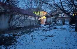 Casa demolabila, 50 mp, teren 327 mp, zona 1 Mai