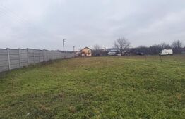 Teren intravilan, 2500 mp, front stradal 30 m, Simnicu de Sus