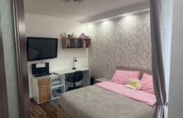 CASA DEOSEBITSA MOBILATA in stil italian ,zona podul VIORELE , teren 280 mp