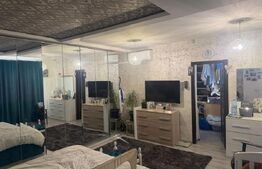 CASA DEOSEBITSA MOBILATA in stil italian ,zona podul VIORELE , teren 280 mp