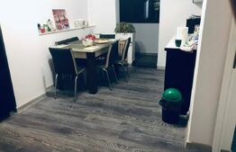 Apartament 3 camere, 68 mp, Rovine, zona Damarin