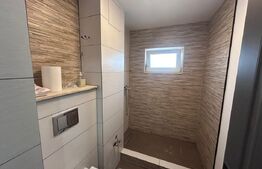 Apartament 3 camere, 68 mp, zona Rovine