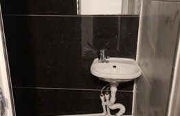 Camera de cămin transformata in garsoniera, 21 mp, zona Sarari