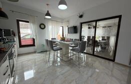 Casă 4 dormitoare, 204 mp, teren 1000 mp, zona Carcea