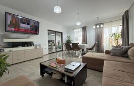 Casă 4 dormitoare, 204 mp, teren 1000 mp, zona Carcea