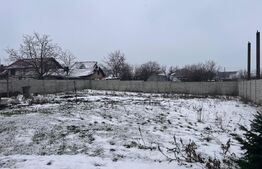 Spatiu comercial, 98 mp si 1100 mp teren, Pielesti