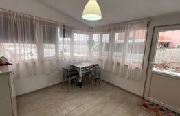 Spatiu comercial, 98 mp si 1100 mp teren, Pielesti