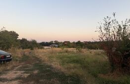 Teren intravilan, deschidere 27 m, 523 mp, zona Bariera Valcii