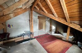 Casa 12 camere, 360 mp, zona centrala