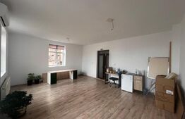 Spatiu birou, 44 mp, zona Gării