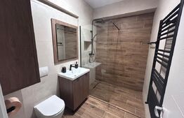 Apartament 3 camere, 101.20 mp totali, zona Centrala