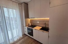 Apartament 3 camere, 101.20 mp totali, zona Centrala