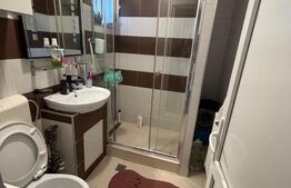 Apartament de vanzare, cu 2 camere, 57 mp, zona Craiovita