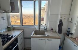 Apartament de vanzare, cu 2 camere, 57 mp, zona Craiovita