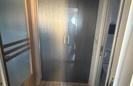 Apartament de vanzare, cu 2 camere, 57 mp, zona Craiovita