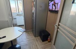 Apartament de vanzare, cu 2 camere, 57 mp, zona Craiovita