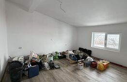 Casa P+M+beci,  211 mp utili, 432 mp teren, Livezi