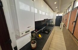 Apartament 3 camere decomandate, 141 mp utili, Rovine, zona Bacriz