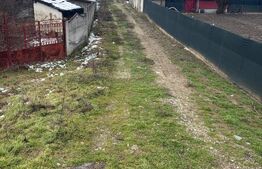  Terenarabil de 700mp la 10000 euro la 60 mp de str E70 Racoteanu