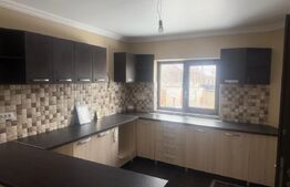 Casa S+P+1, 280 mp utili, 2000 mp teren, zona Podari