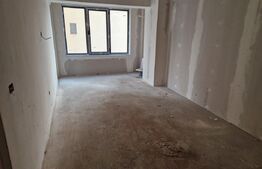 Apartament 3 camere, 2 bai, 90.31 mp, zona George Enescu