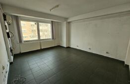 Spatiu comercial, 495 mp utili, zona Centrala