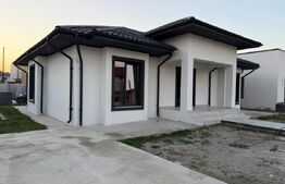 Casa , 105 mp , teren 350mp, zona Damila