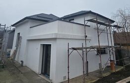 Casa pe parter, 135 mp, 400 mp teren, zona Podari