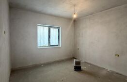 Casa parter, 3 dormitoare, 260 mp teren, toate utilitatile, Damila