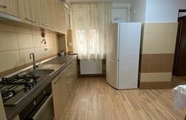 Apartament 3 camere, 68 mp, zona Central 