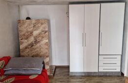 Casă de vânzare, 47.70 mp utili, Găvănești -Olt 