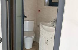 Spatiu comercial P+3, 385 mp suprafata utila, Rovine