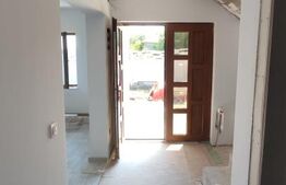 Casa P+1, 160 mp, teren 1280 mp, front 32 m, zona Ghercesti