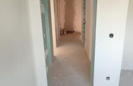 Casa P+1, 160 mp, teren 1280 mp, front 32 m, zona Ghercesti