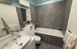 Apartament 3 camere, 98 mp, zona Sfintii Apostoli