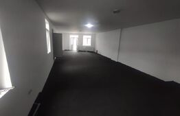 Spatiu comercial, 100 mp, zona Bariera Valcii