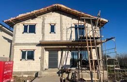 Casă semi-finisată P+M, 170 mp utili, 311 mp teren, zona Carcea 