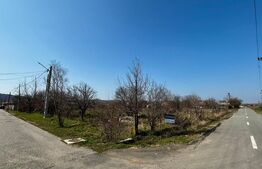 Teren intravilan 1200 mp, deschidere bilaterală, toate utilitățile, Podari