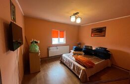 Casă P+M, 140 mp utili, 642 mp teren, panouri solare 5 kW, zona Damila