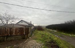 Teren intravilan, 2298 mp, strada Robanesti