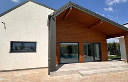 Casă cu piscină, 320 mp, teren 1.120 mp,  aproape Mall Electroputere