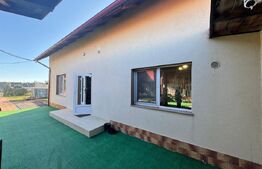 Casa 72 mp, 960 mp teren, zona Metro